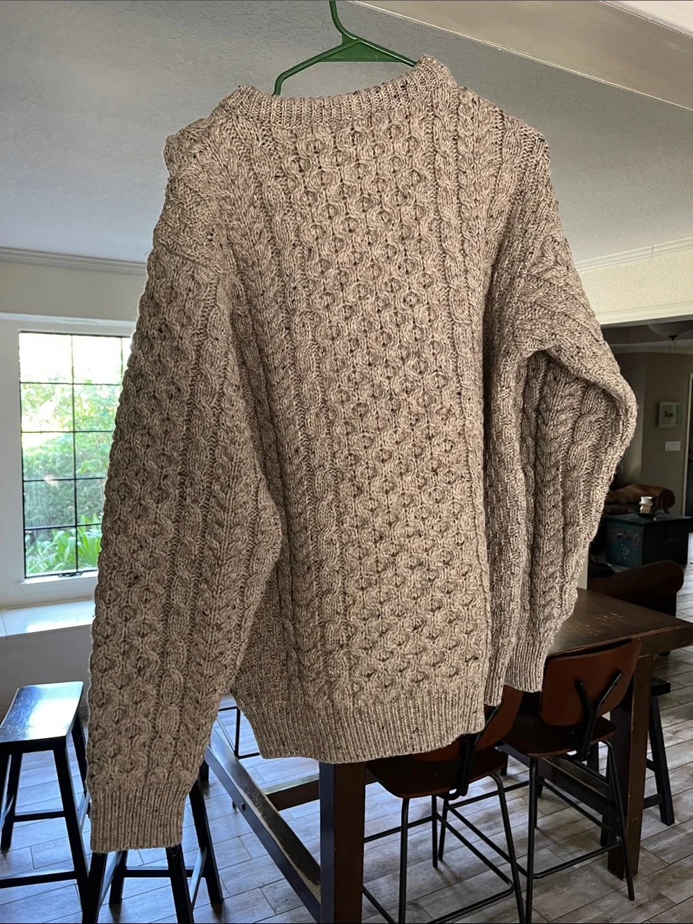 Classic Carraig Donn  
Cable-Knit Crewneck Sweater in Light Gray - Picture 6 of 9